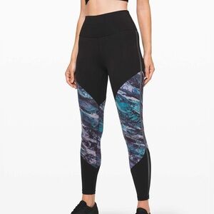 Lululemon Run to Reset Tight 25" Black / Frozen Island Multi